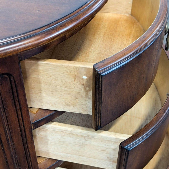 Brown Hekman Attributed Oval Drum Table For Sale - Image 8 of 10