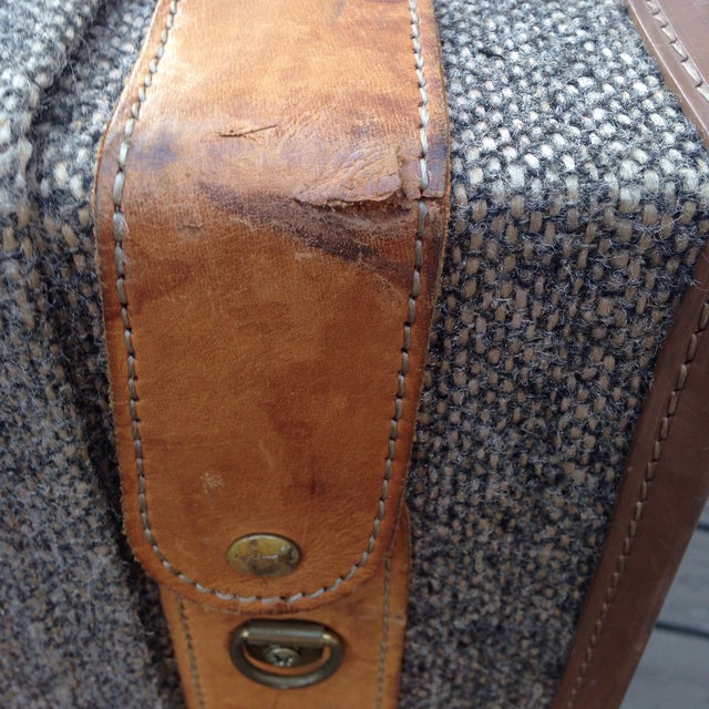 Hartmann Tweed Woodbox Suitcase For Sale - Image 9 of 9