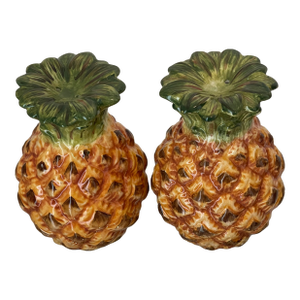 1960s Pair Pineapple Coastal Salt and Pepper