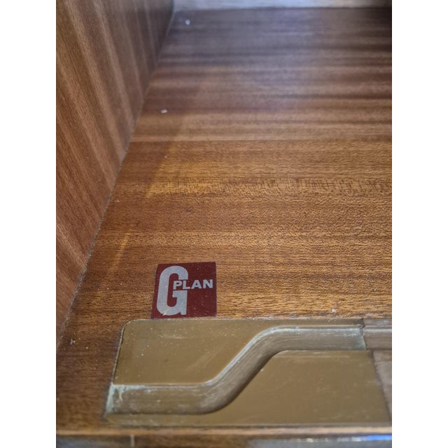 Mid-Century Teak Form Five Vinyl Record Cabinet by G Plan, 1960s For Sale - Image 10 of 12