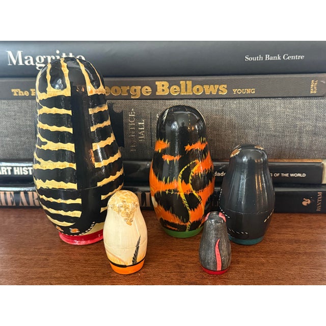 Rustic European Hand-Painted Folk Art Cat and Mouse Nesting Dolls - Set of 5 For Sale - Image 3 of 11