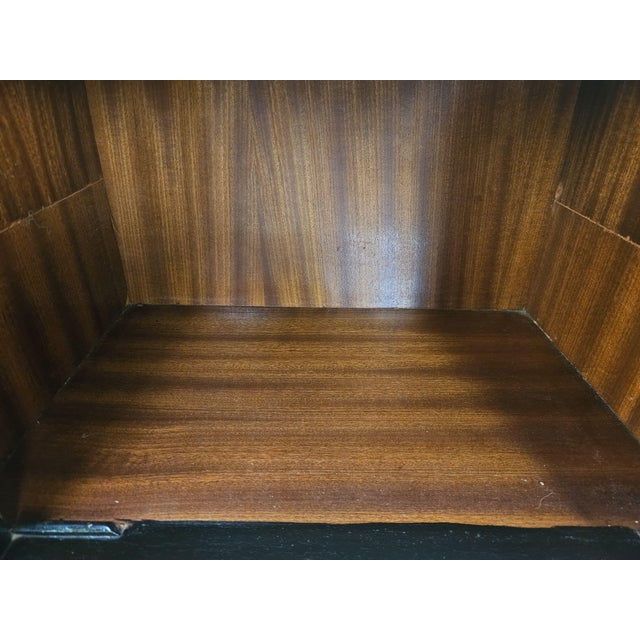 Mid-Century Modern Mahogany Burl Nightstands with Glass Top, 1960, Set of 2 For Sale - Image 17 of 18
