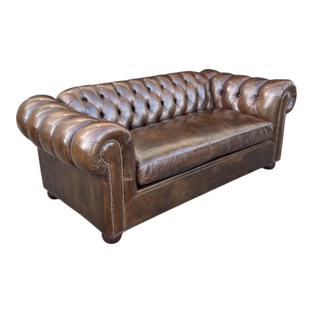 1960s Vintage Chesterfield Leather Sofa With Tufted Back and Rolled Arms – Warm Brown Patina For Sale - Image 5 of 15