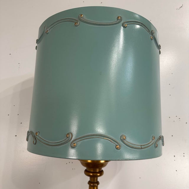 Italian Vintage Italian Style Table Lamp Carved Giltwood Hollywood Regency For Sale - Image 3 of 12