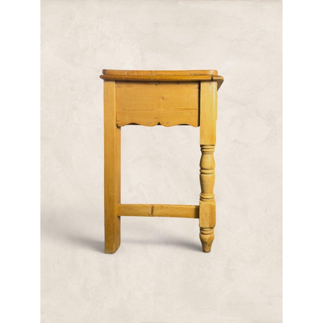 Late 19th Century English Antique Victorian Pine Three-Drawer Console Table For Sale - Image 4 of 7