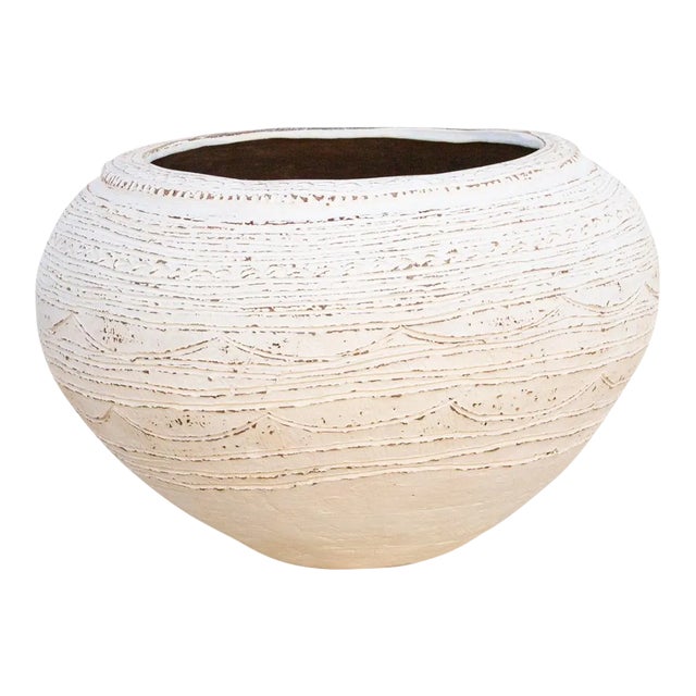 Antique African Terracotta White Nupe Pot For Sale