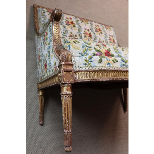 Large Louis XVI Armchair or Marquise in Giltwood For Sale - Image 4 of 13