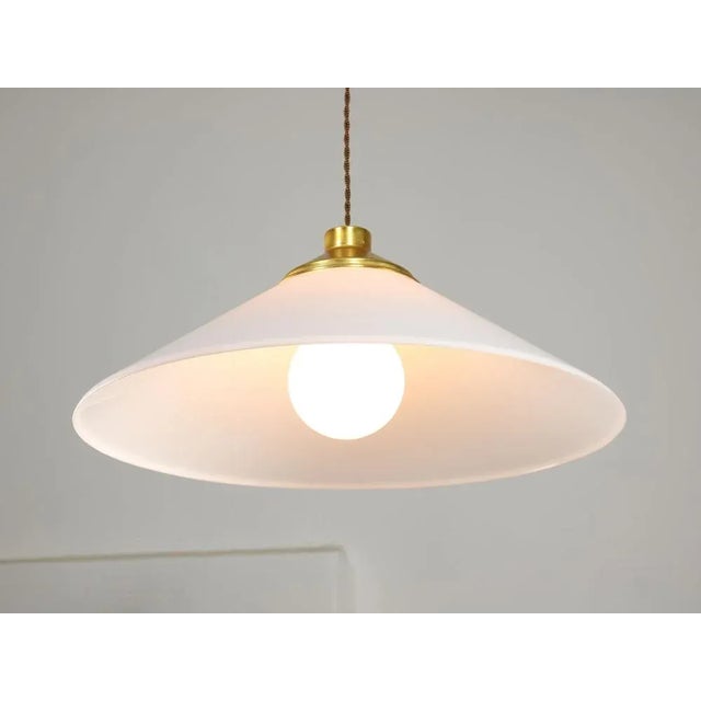 Italian Space Age White Acrylic Glass Saucer Pendant Lamp, 1970s For Sale - Image 3 of 12