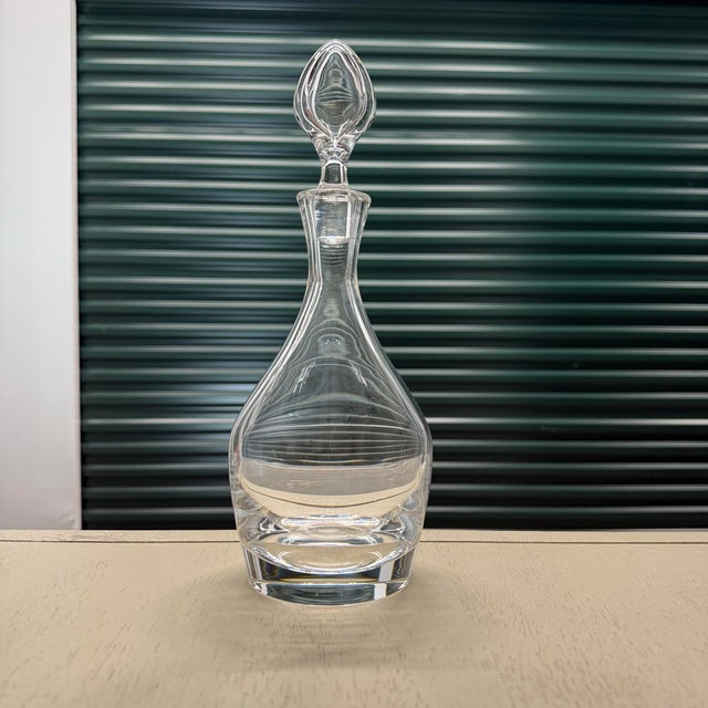 1960s 1960s Signed Steuben Martini Pitcher and Teardrop Decanter, a Set For Sale - Image 5 of 12