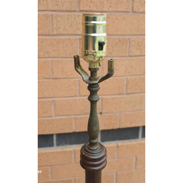 Traditional Georgian Style Mahogany Floor Lamp With Table For Sale - Image 3 of 8