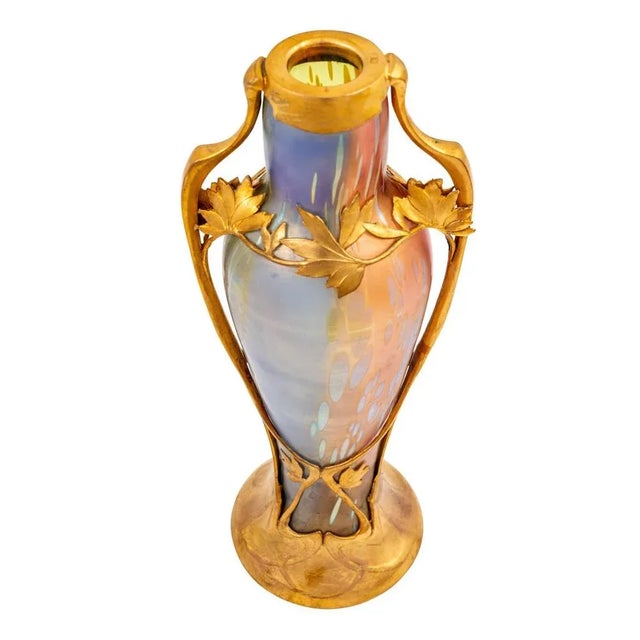 Art Nouveau Austrian Glass Vase with Tricolore Decoration and Metal Mount, 1900s For Sale - Image 3 of 6