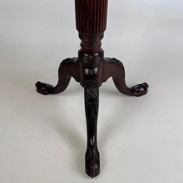 2000 - 2009 19th Century English Victorian Carved Mahogany Planter Jardiniere Stand For Sale - Image 5 of 8