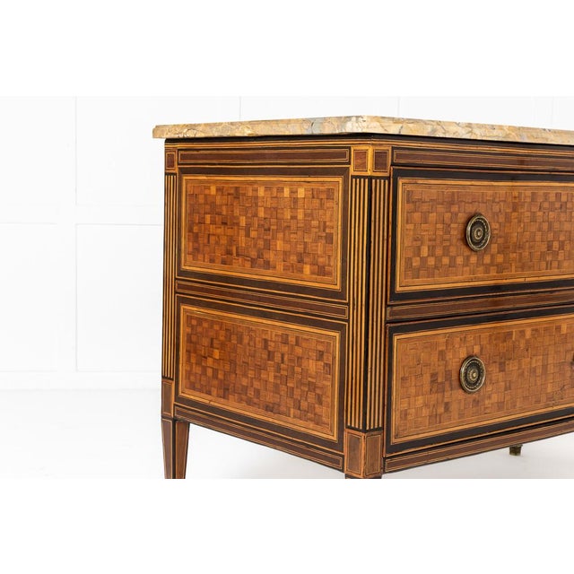 Brown Italian Walnut and Rosewood Commode, 18th Century For Sale - Image 8 of 9