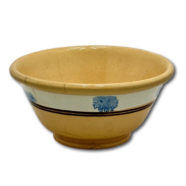 Ceramic Nice Antique English Blue Seaweed Decorated & Banded Yellow Ware Kitchen Mixing Bowl - Circa Mid 19th Century For Sale - Image 7 of 18