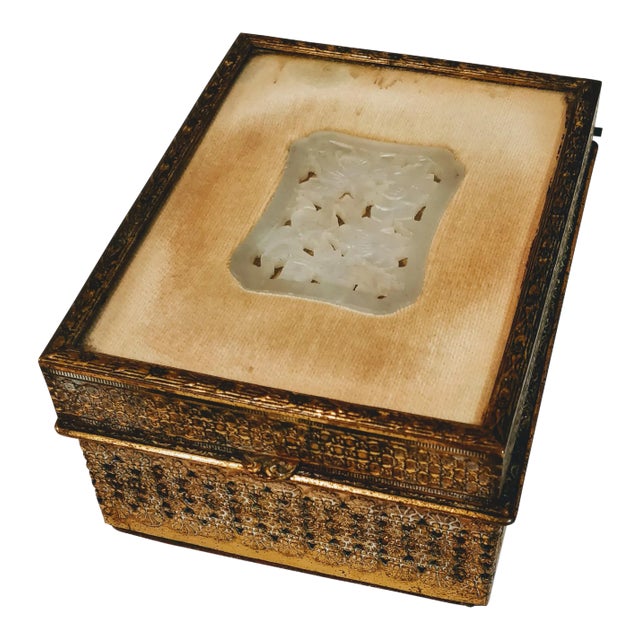 20th Century Chinese Jade Velvet Trinket Jewelry Box For Sale