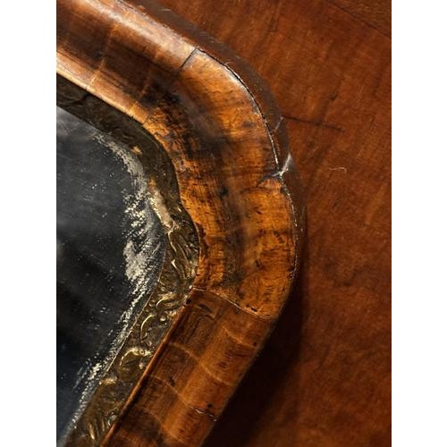 Early Georgian Walnut Wall Mirror For Sale - Image 12 of 15