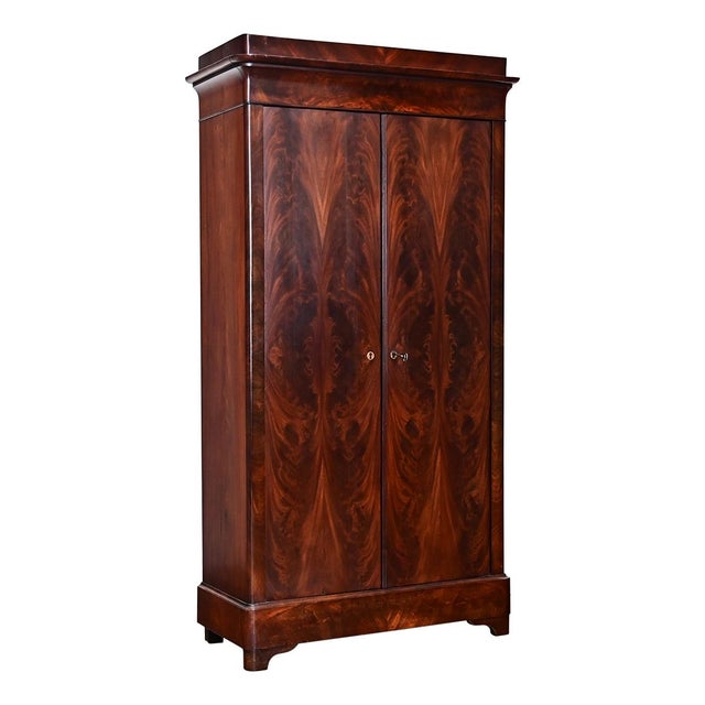 French 19th Century Petite Mahogany Louis Philippe Armoire For Sale - Image 10 of 10