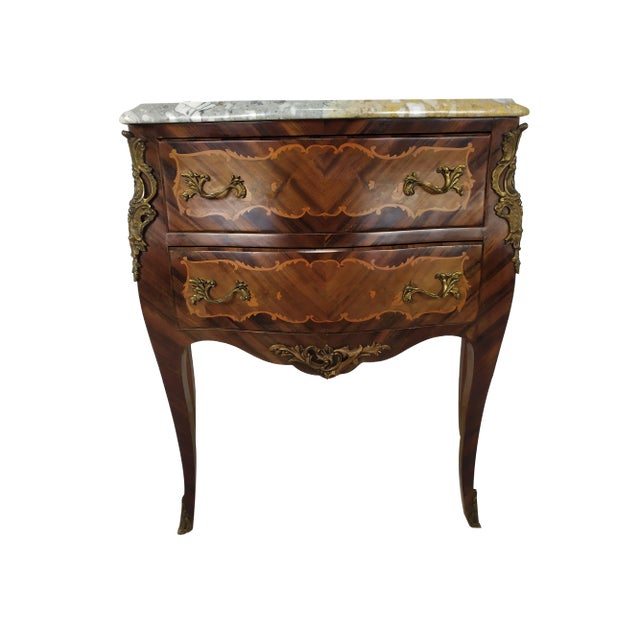 Louis XV Curved Chest of Drawers For Sale