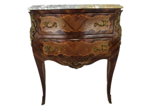 Louis XV Curved Chest of Drawers