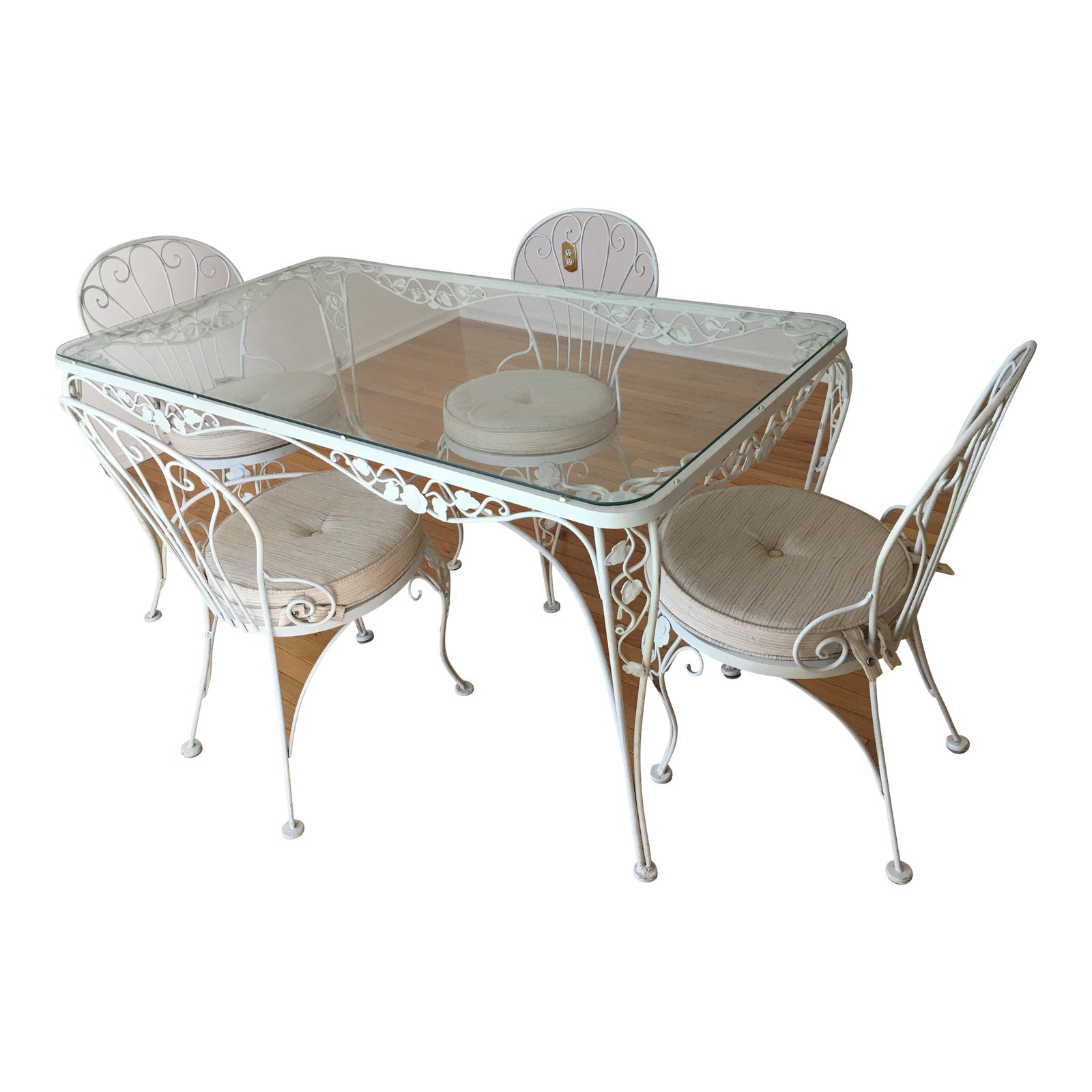 1950’s Vintage Woodard Roses Patio FurnitureSet of 5 Chairish