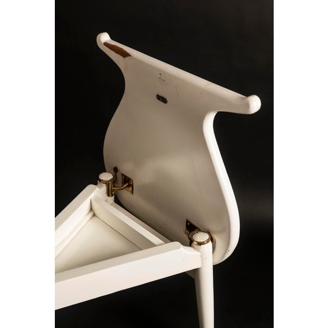 Valet Chair in White Lacquered Wood by Hans J. Wegner, 1950s For Sale - Image 6 of 14