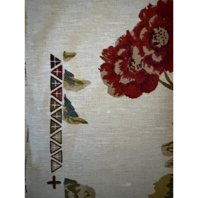 Schumacher Schumacher Fabric 2639312 | Jacobean Printed Crewel, Burnish Sage - Schumacher Fabric 3 1/4 Yards For Sale - Image 4 of 7