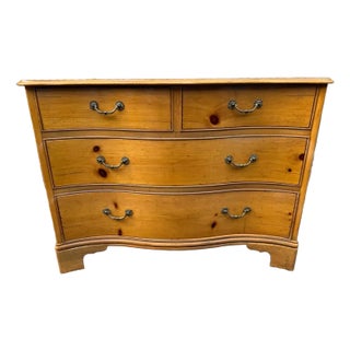 Baker Furniture Georgian Style Pine Serpentine Chest of Drawers For Sale