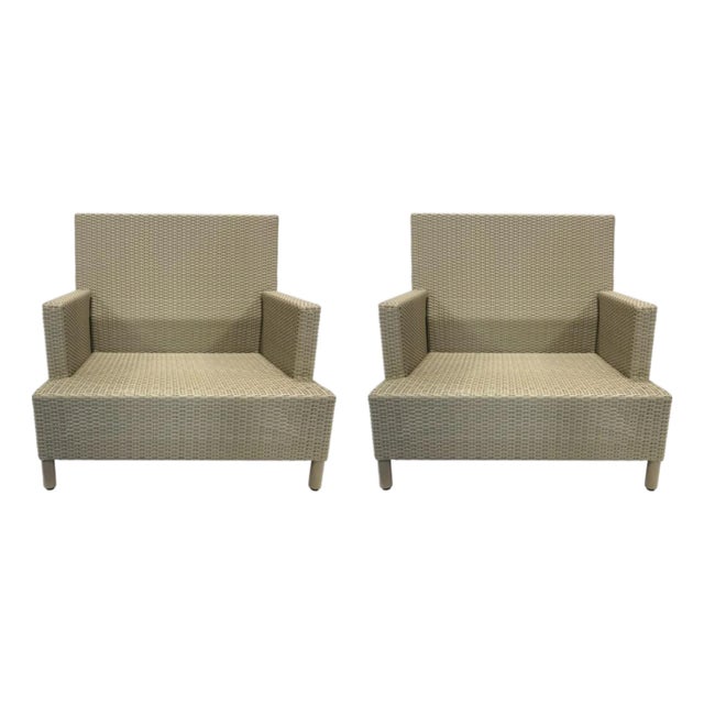 Barbara Barry for Baker McGuire Gray Woven Resin Outdoor Plateau Lounge ChairS Pair For Sale