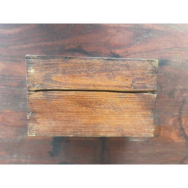 Antique English Georgian-Style Inlaid Wooden Tea Caddy For Sale In Santa Fe - Image 6 of 6