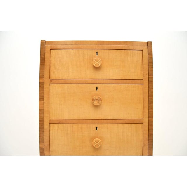 Brown Art Deco Sycamore Chest of Drawers attributed to Hille, 1920s For Sale - Image 8 of 11