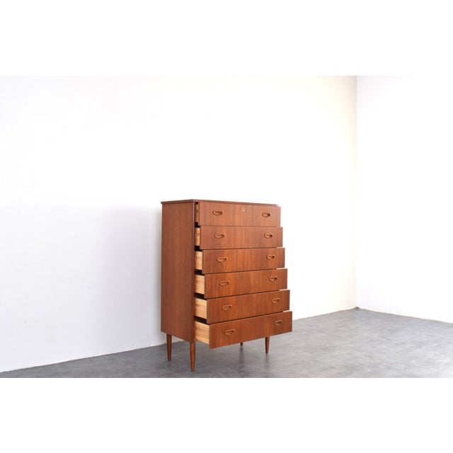 Mid-Century Danish Teak Chest of Drawers, 1960s For Sale - Image 9 of 14