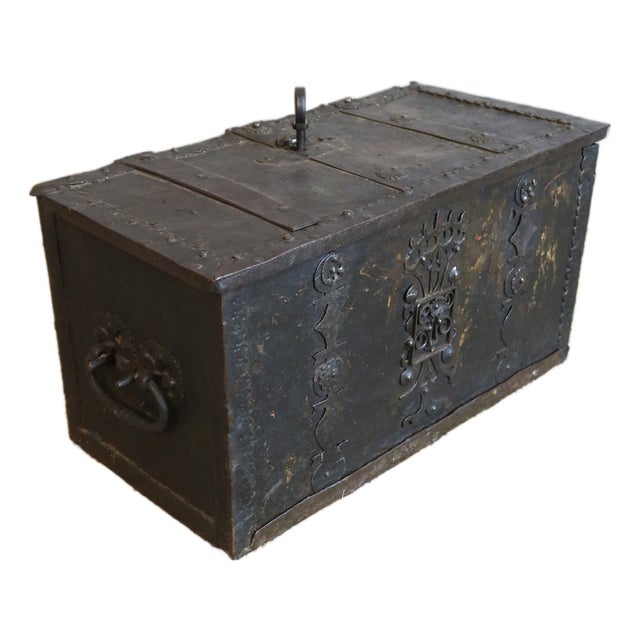 17th Century Nuremberg Chest For Sale
