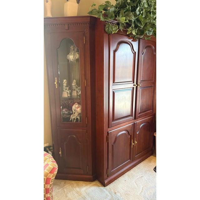 Wood Late 20th Century Traditional Cherry Entertainment Center For Sale - Image 7 of 8