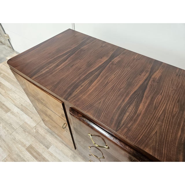 Art Deco Sideboard in Walnut and Blond Walnut, 1940 For Sale - Image 4 of 18