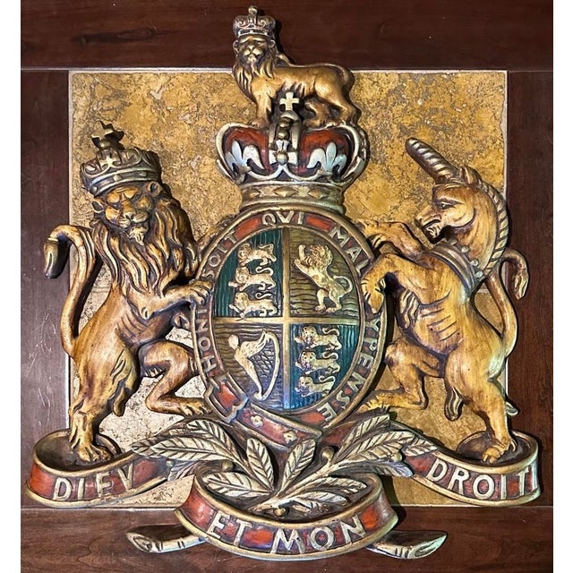 Early 20th Century English British Plaster Royal Coat of Arms Wall Plaque Large early 20th-century English Royal Coat of...