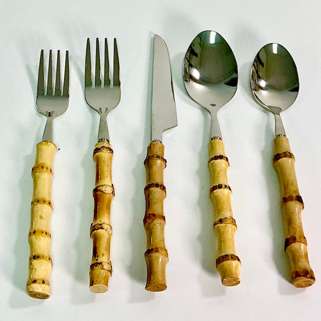 Late 20th Century Chinoiserie Coastal Bamboo 18/8 Stainless Flatware Service for 10 - 50 Pieces For Sale - Image 12 of 13