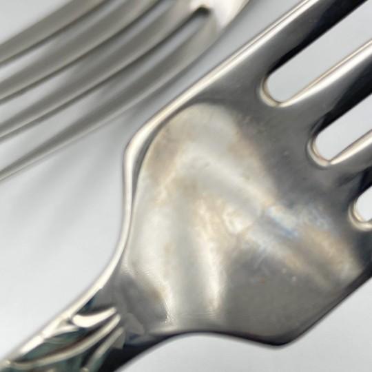 Late 20th Century Oneida Cube “Golden Damask Rose” Stainless Flatware 50 Pieces (Service for 9 With Hostess Pieces and Storage Chest) For Sale - Image 16 of 18