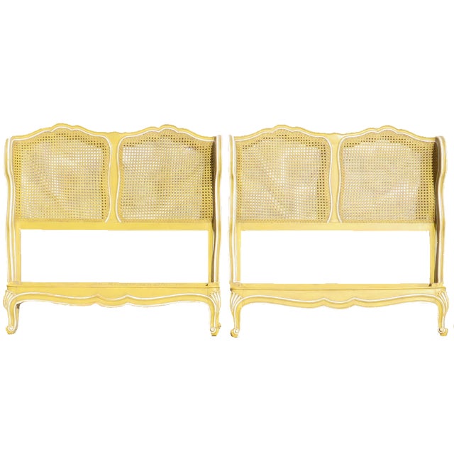 French Vintage Louis XV Style Cane Beds W/ Painted & Scalloped Frames, Pair For Sale - Image 3 of 10