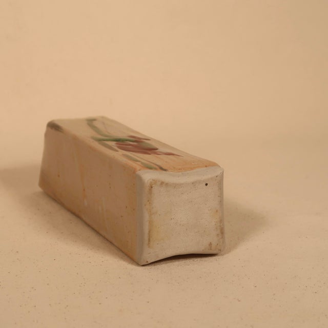 20thC Handmade Sculptural Rectangular Ceramic Bud Vase With Abstract Floral Glaze, Mid Century Modern Organic Form For Sale - Image 15 of 15