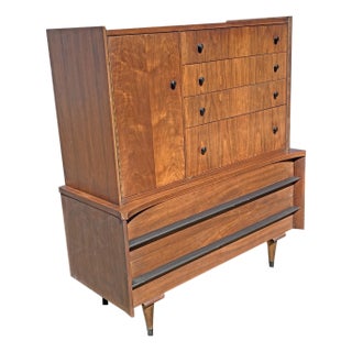 Vintage Mid Century Modern Tall Dresser Chest of Drawers Gentlemen’s Chest by American of Martinsville For Sale