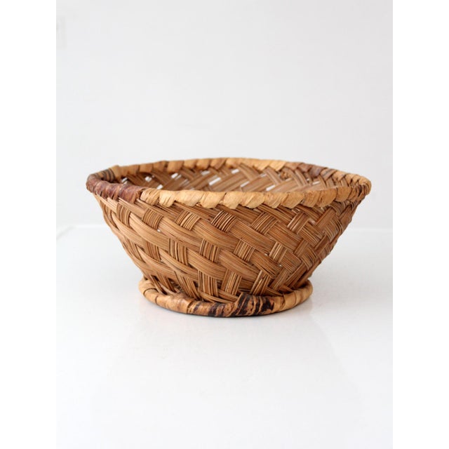 French Country Vintage Handwoven Round Basket For Sale - Image 3 of 9
