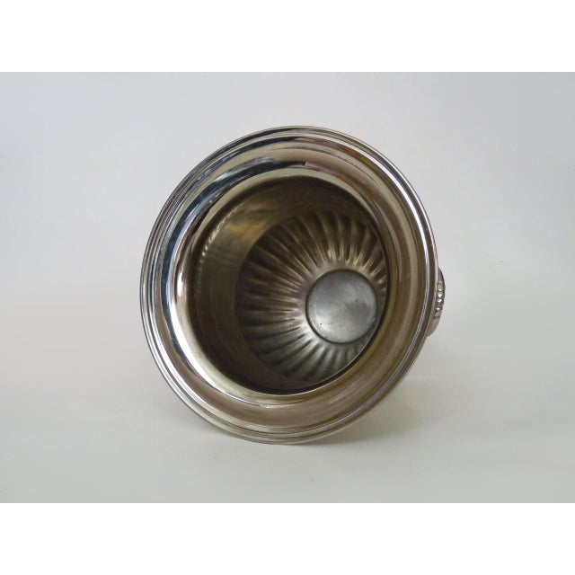 Metal Vintage Medici-Shaped Champagne Bucket in Silver-Plated Metal, 1980s For Sale - Image 7 of 9