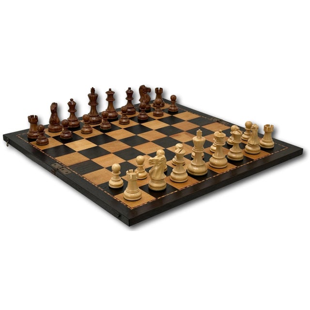 Antique Rosewood & Exotic Woods Marquetry Folding Chess Board With Hand Carved Game Pieces For Sale In Boston - Image 6 of 12