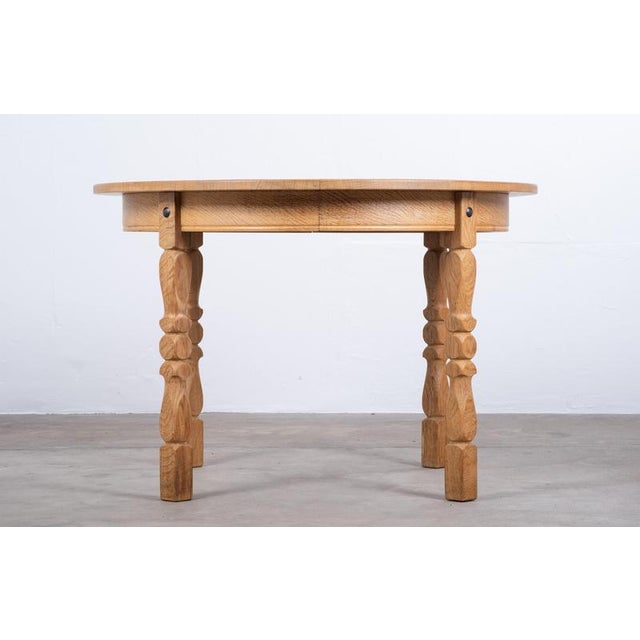 Vintage Brutalist Round Oak Dining Table with Extensions by Henning Kjærnulf, 1960s For Sale - Image 4 of 11