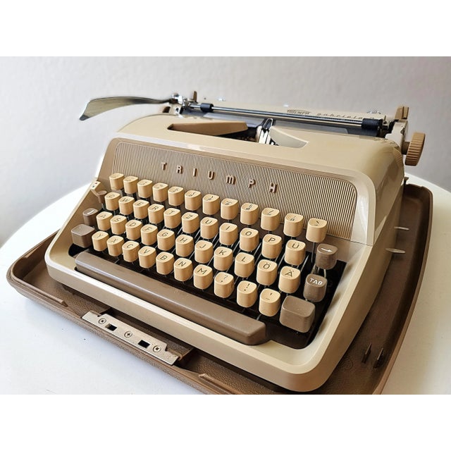 Brown Vintage German Triumph Typewriter with Case, 1960s For Sale - Image 8 of 10
