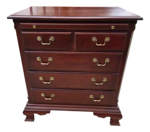 1990s Thomasville Collectors Cherry Bachelors Chest Nightstand Chippendale Tray