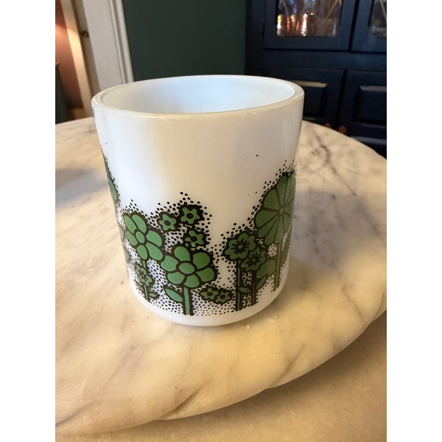 Glass Vintage Hazel Atlas "Flower Power" Milk Glass Coffee Mugs '60s - Mid-Century Retro - Set of 4 For Sale - Image 7 of 17