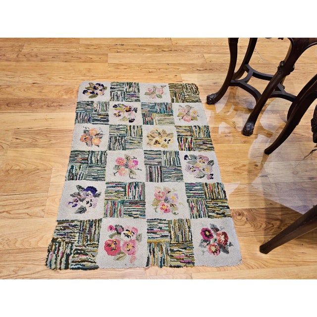 Vintage American Hand Hooked Rug, Block Design, Folk Art Tapestry, 2x3 For Sale - Image 13 of 13