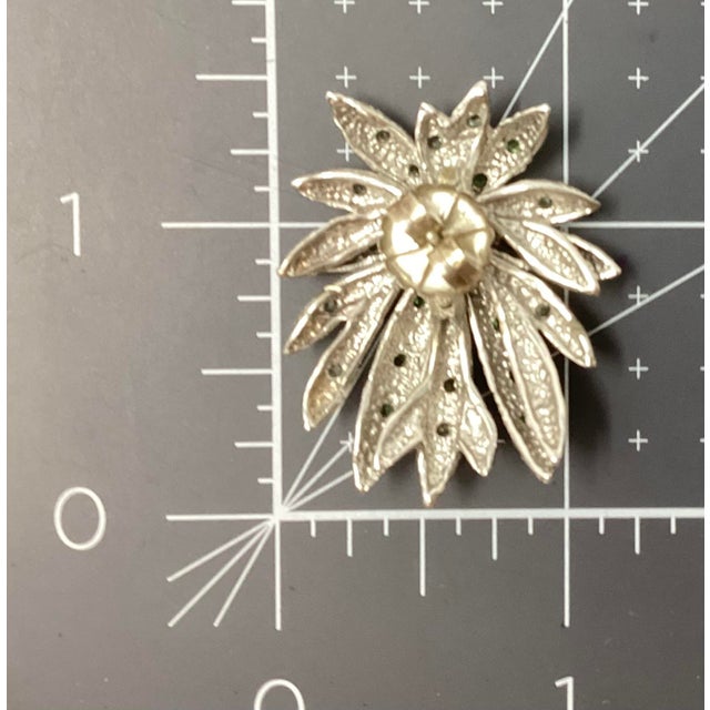 Contemporary Sterling Silver Two-Tone Large Fern-Like Leaf Earrings Bezel Set With Green Gemstones, A Pair For Sale - Image 3 of 4