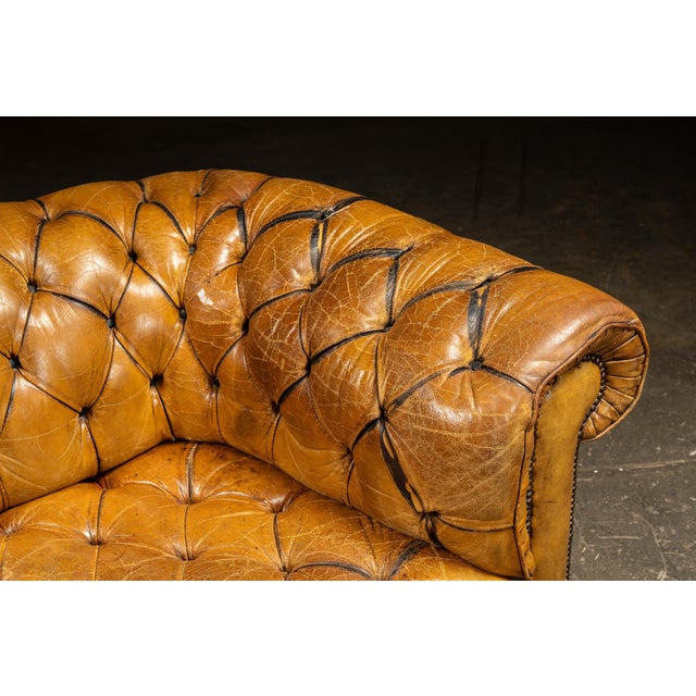 Early 20th Century Tufted Caramel Leather Chesterfield Sofa For Sale - Image 9 of 15